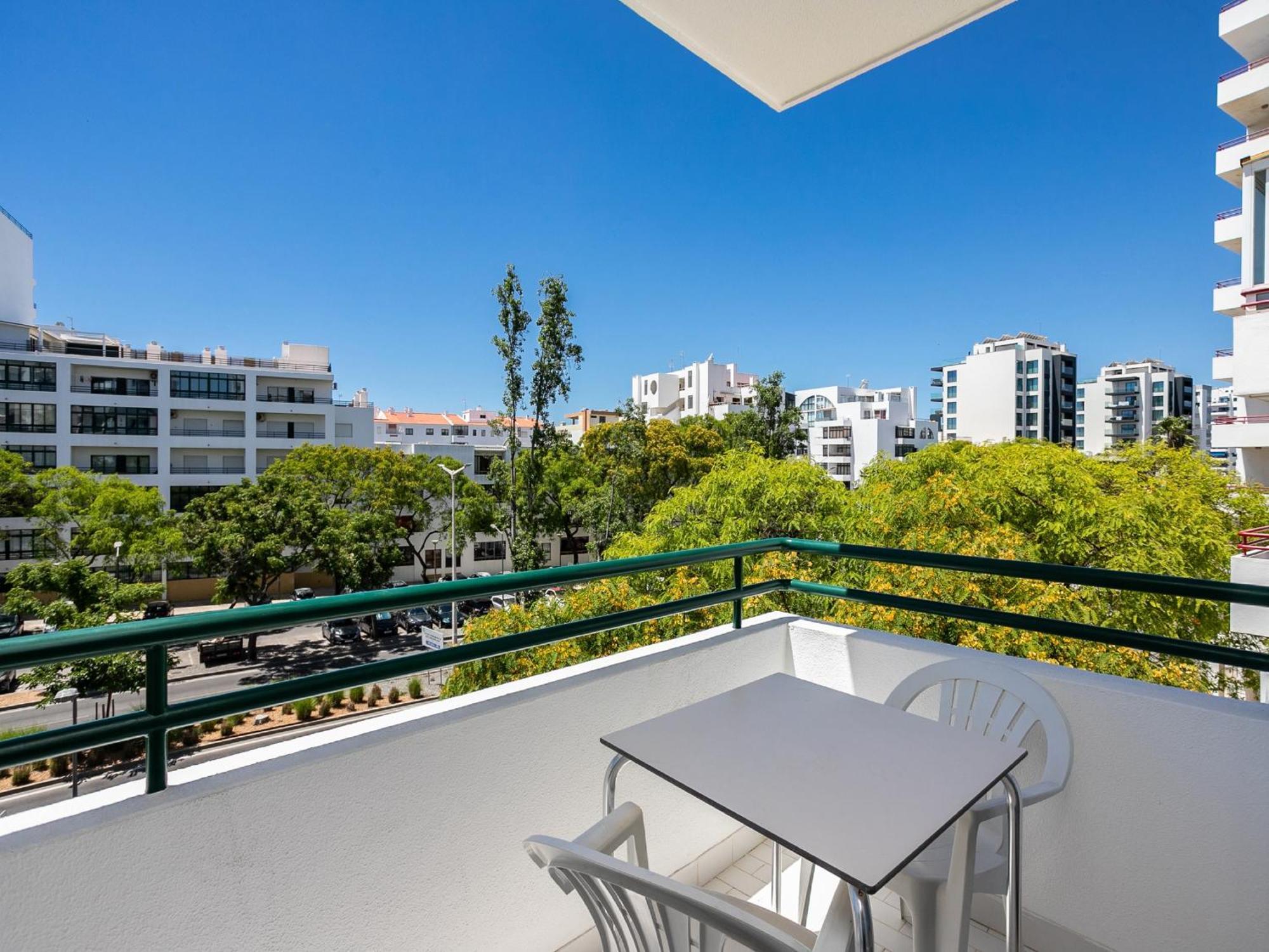 Apartment Akisol Relax Iii Quarteira